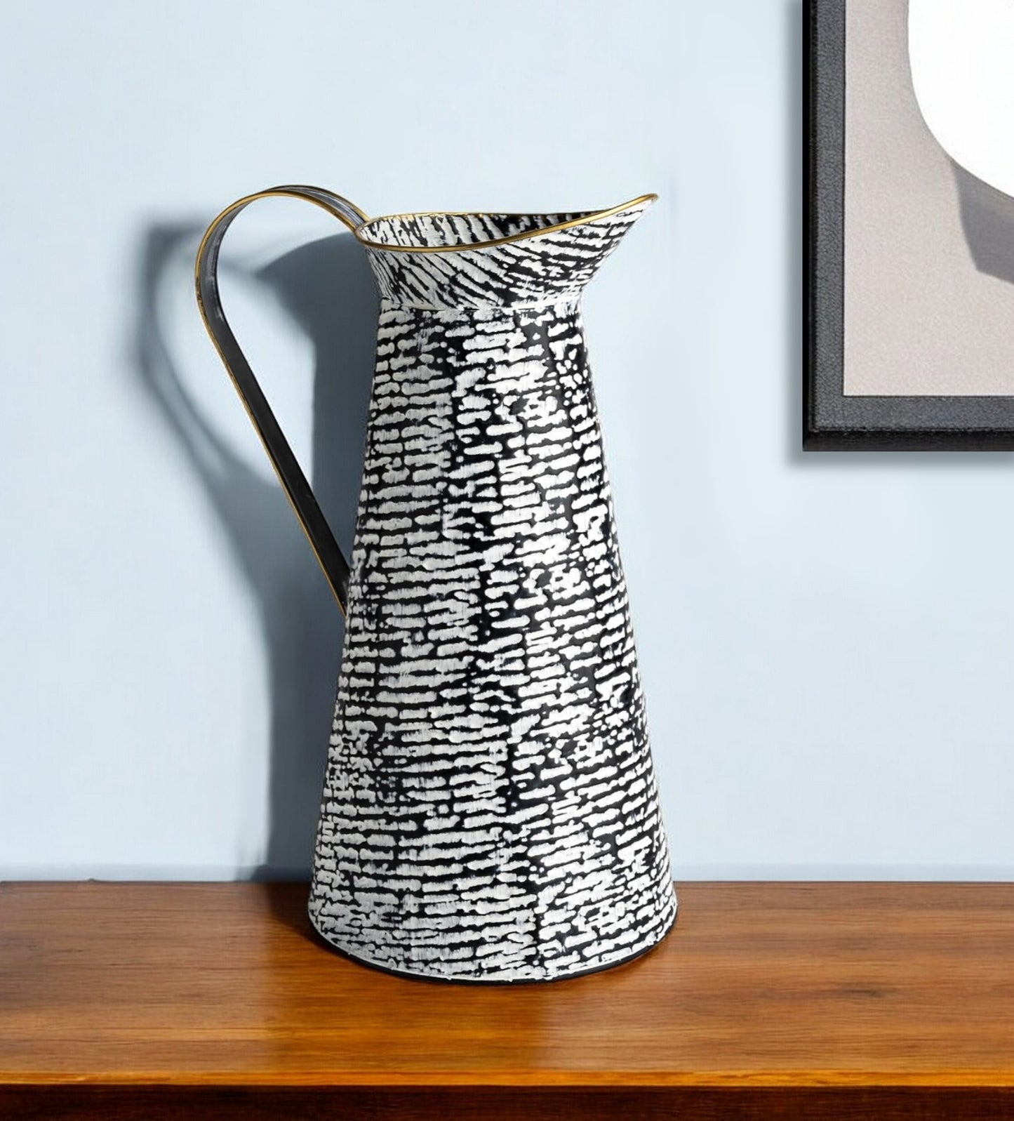 Blitz Jug Vase - Small